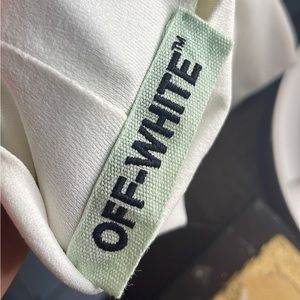 OFF-WHITE star fire white long sleeve previously owned by Kourtney K